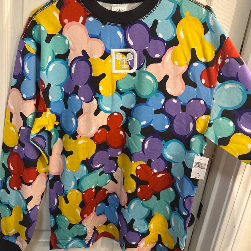 Disney long sleeve balloon shirt